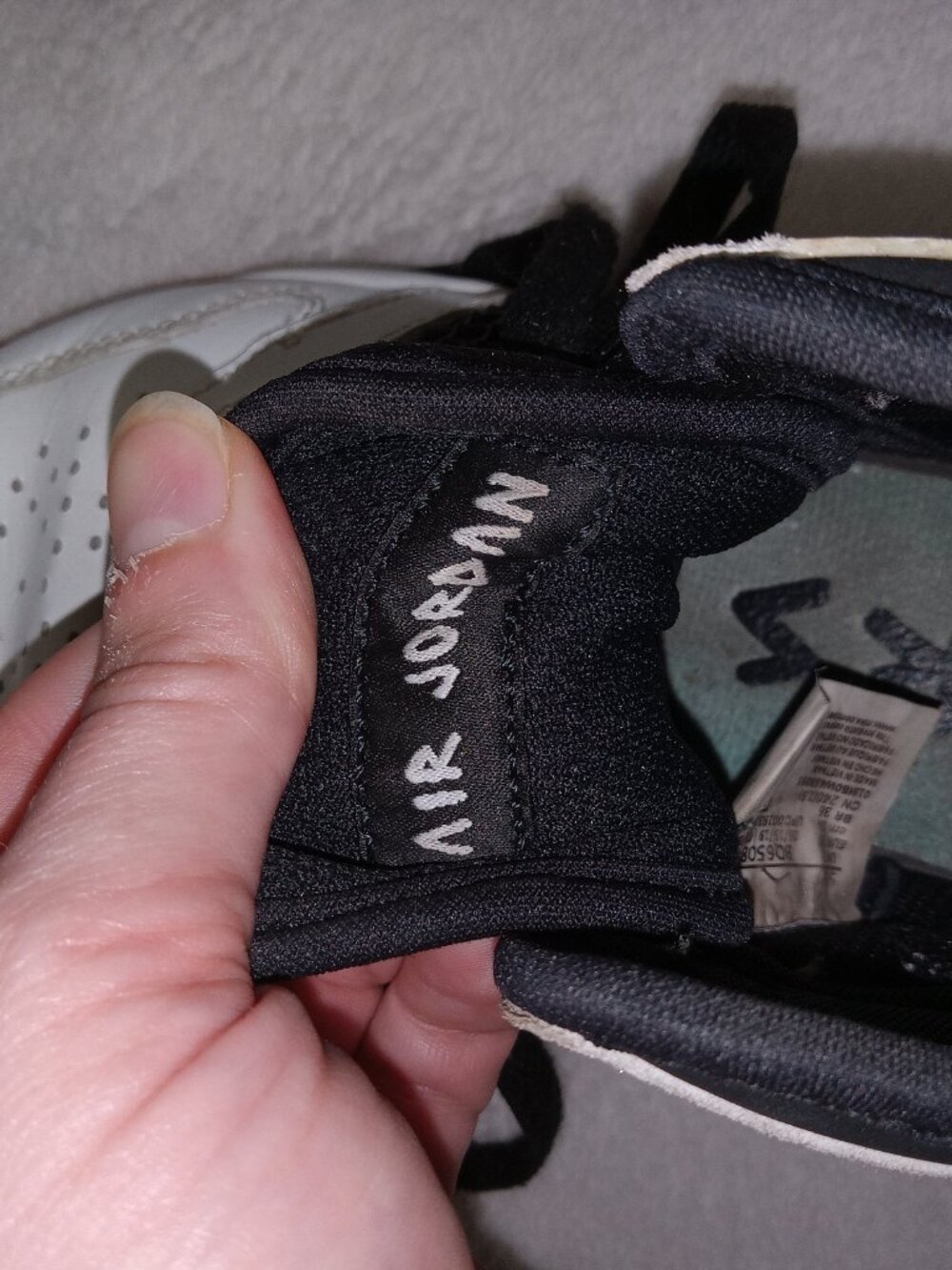 Nike Air Jordan Mars 270 GS 5.5Y Youth White Hyper Violet Total Orange Black - Picture 7 of 13